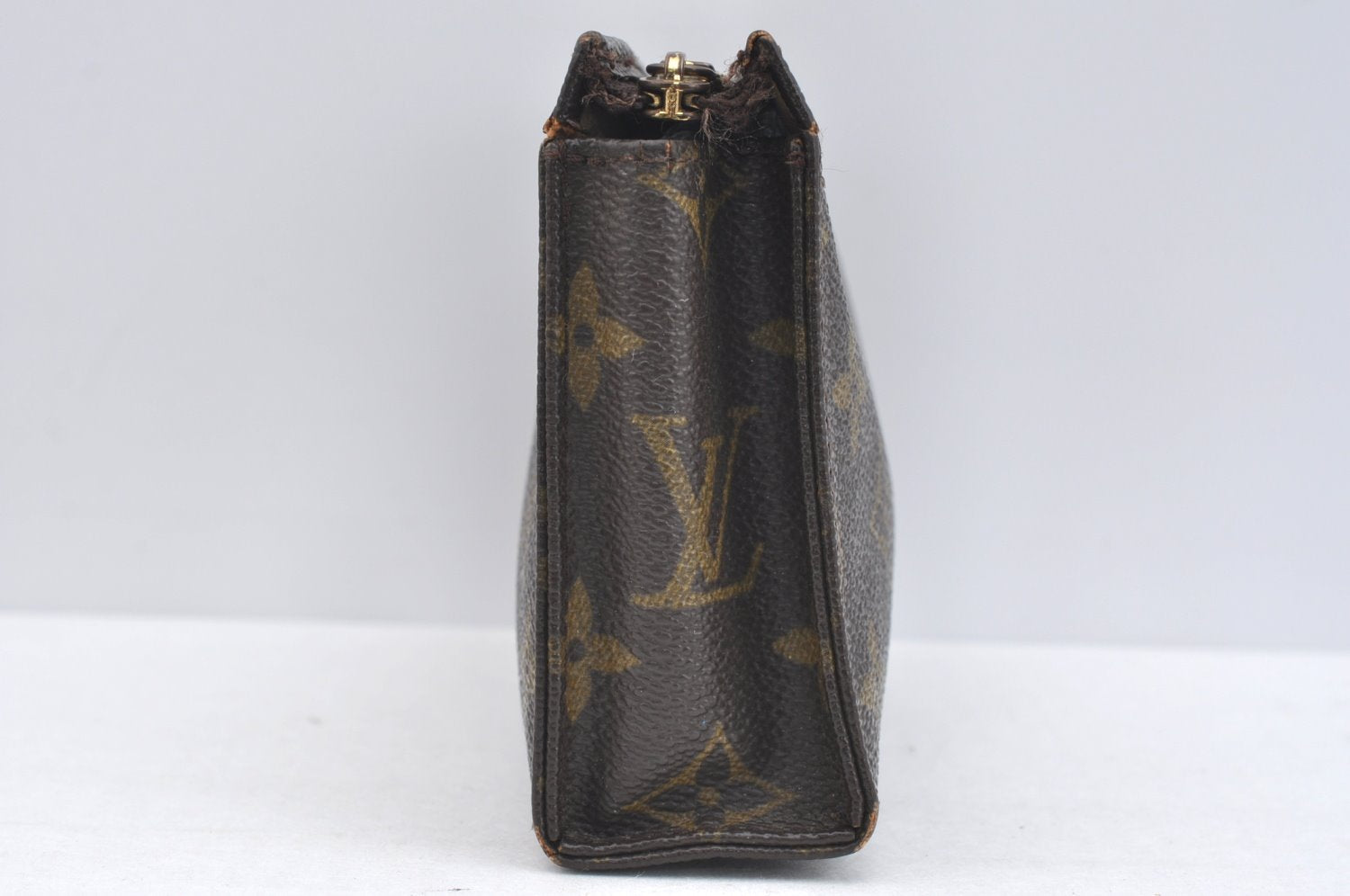 Authentic Louis Vuitton Monogram Poche Toilette 15 M47546 Cosmetics Pouch K5563