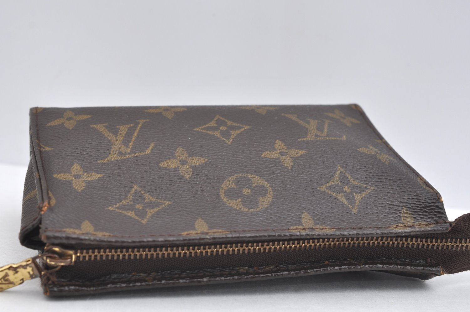 Authentic Louis Vuitton Monogram Poche Toilette 15 M47546 Cosmetics Pouch K5563