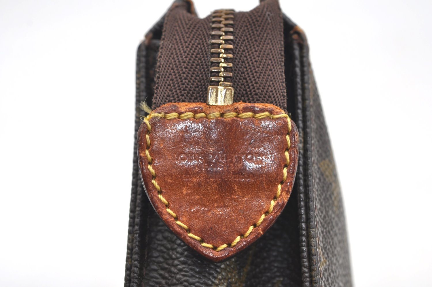 Authentic Louis Vuitton Monogram Poche Toilette 15 M47546 Cosmetics Pouch K5563