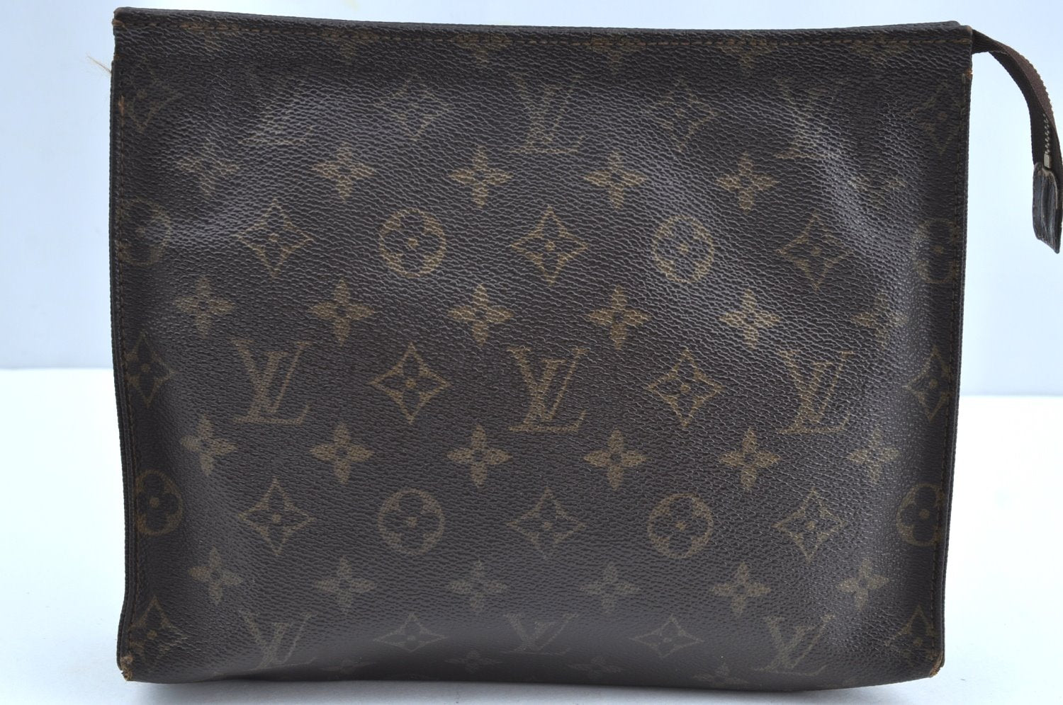 Auth Louis Vuitton Monogram Poche Toilette 26 Cosmetics Pouch Old Model LV K5570
