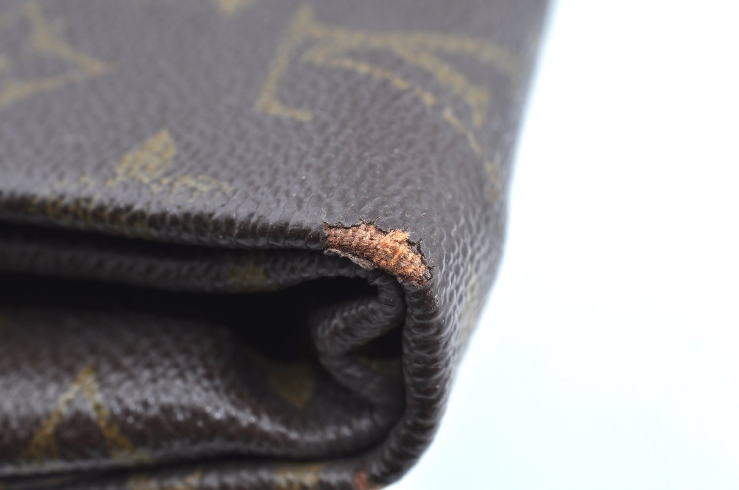 Auth Louis Vuitton Monogram Pochette Pliante Clutch Hand Bag Old Model LV K5602