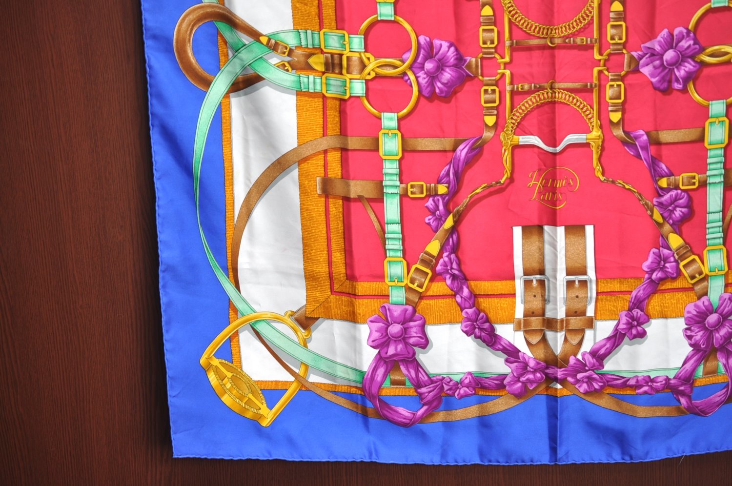 Authentic HERMES Carre 90 Scarf 