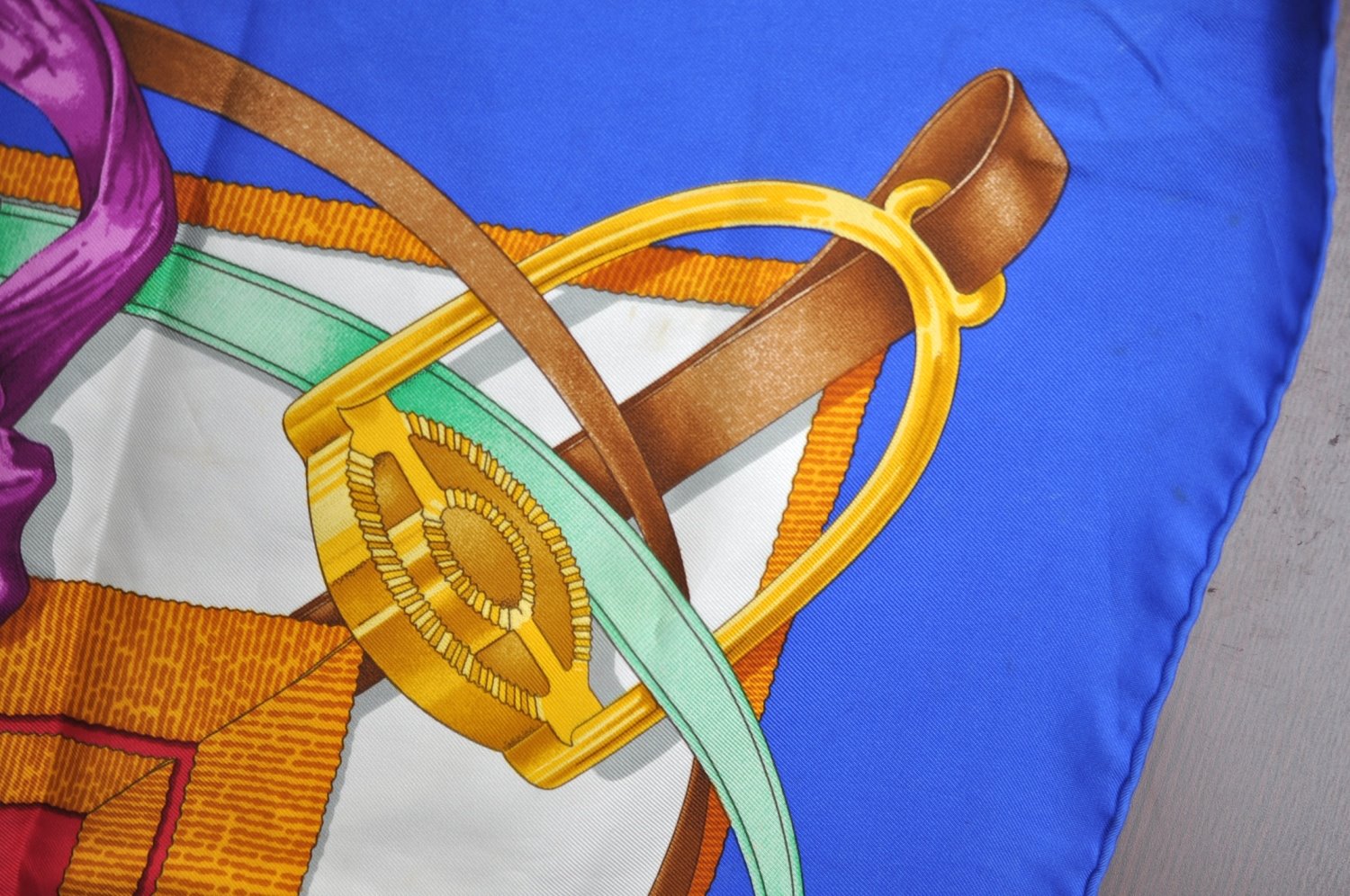 Authentic HERMES Carre 90 Scarf 