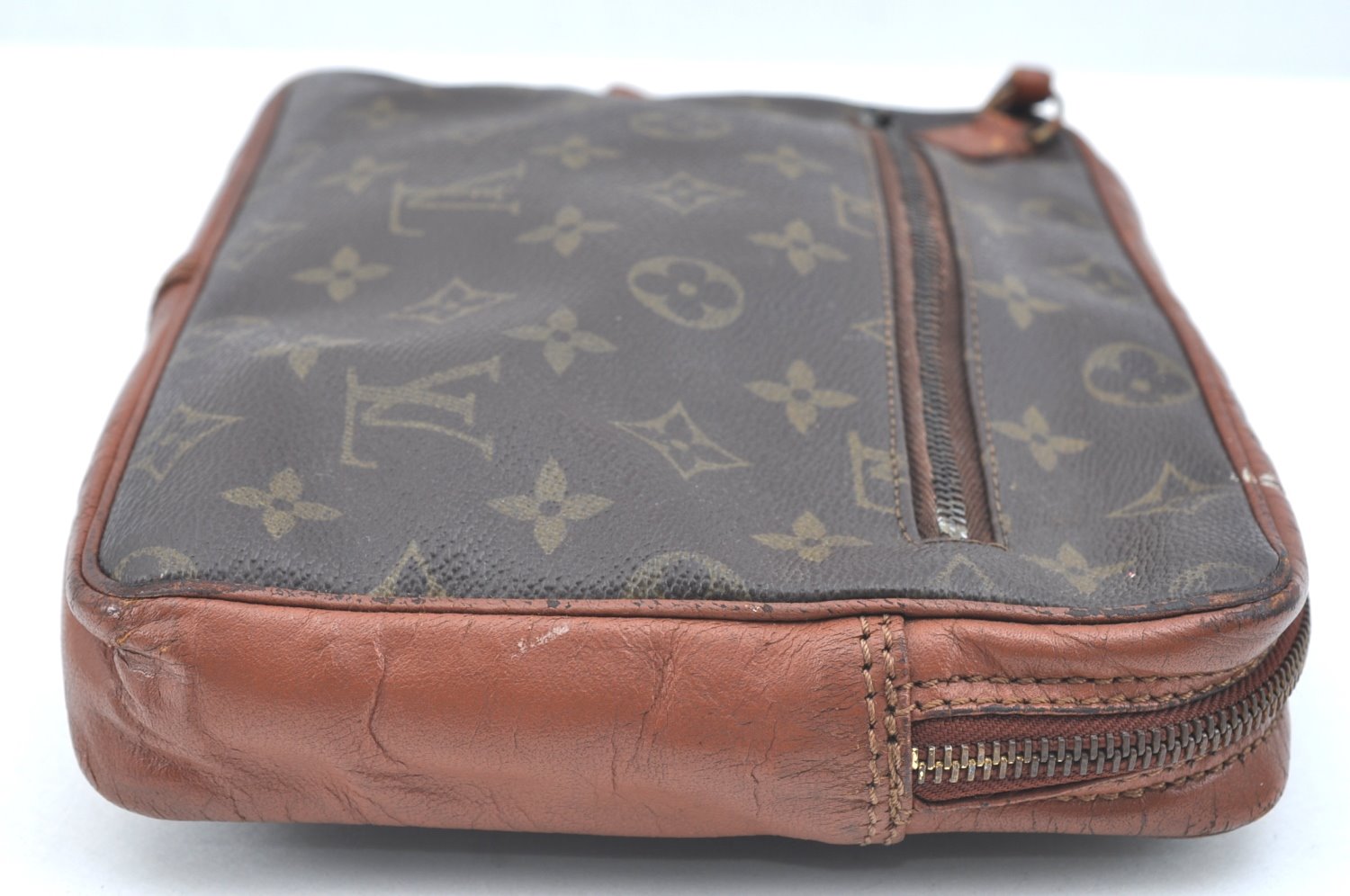 Authentic Louis Vuitton Monogram Pochette Sport Clutch Hand Bag Old Model K5626