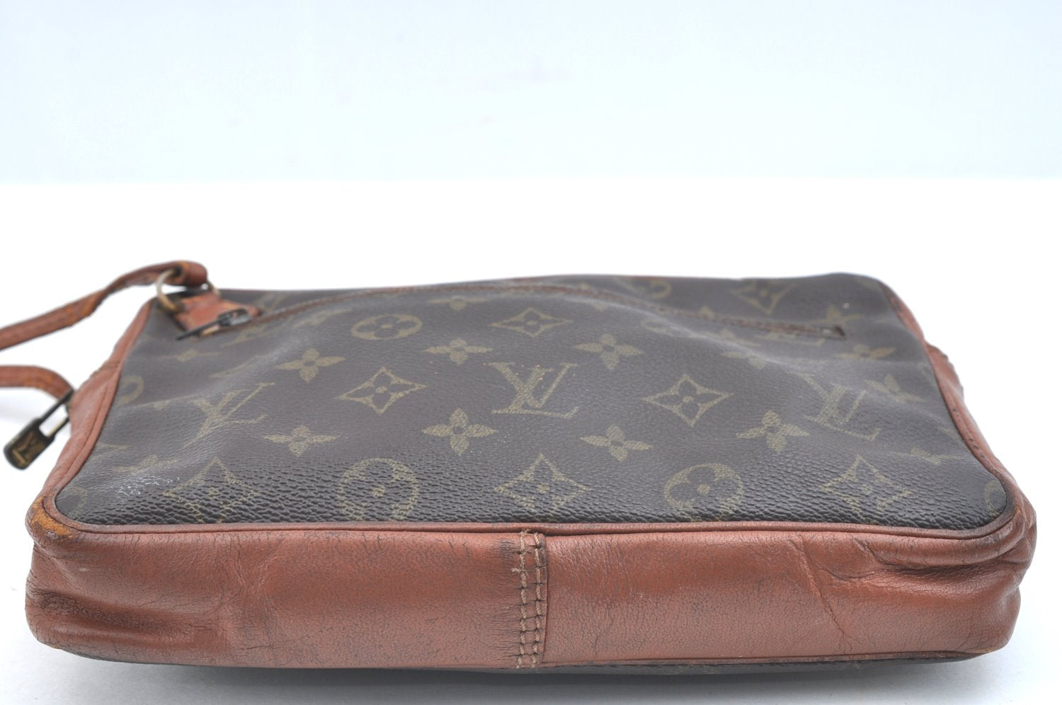 Authentic Louis Vuitton Monogram Pochette Sport Clutch Hand Bag Old Model K5626