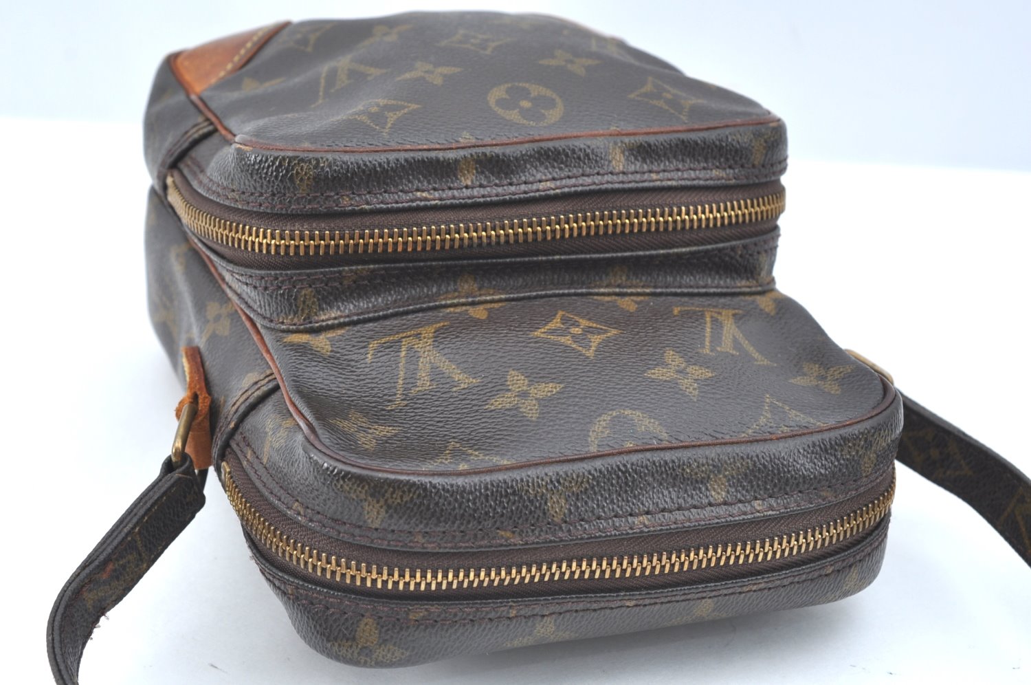 Authentic Louis Vuitton Monogram Amazone Shoulder Cross Body Bag M45236 LV K5655