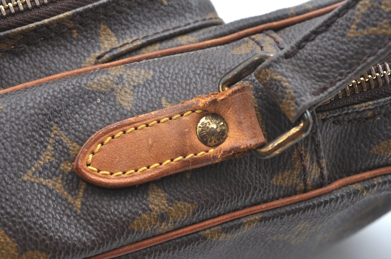 Authentic Louis Vuitton Monogram Amazone Shoulder Cross Body Bag M45236 LV K5659