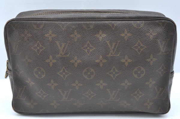 Auth Louis Vuitton Monogram Trousse Toilette 28 Clutch Hand Bag M47522 LV K5661