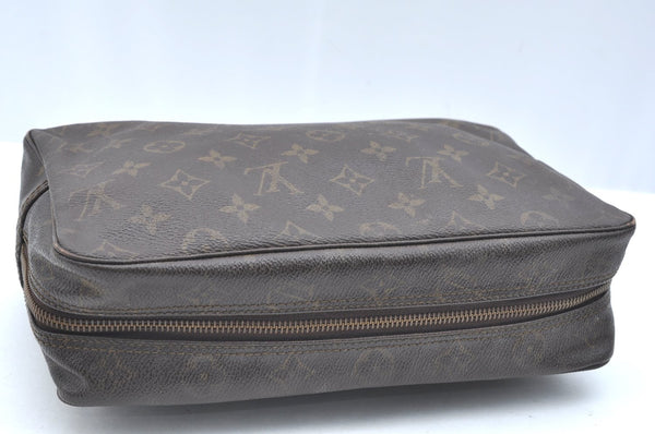Auth Louis Vuitton Monogram Trousse Toilette 28 Clutch Hand Bag M47522 LV K5661