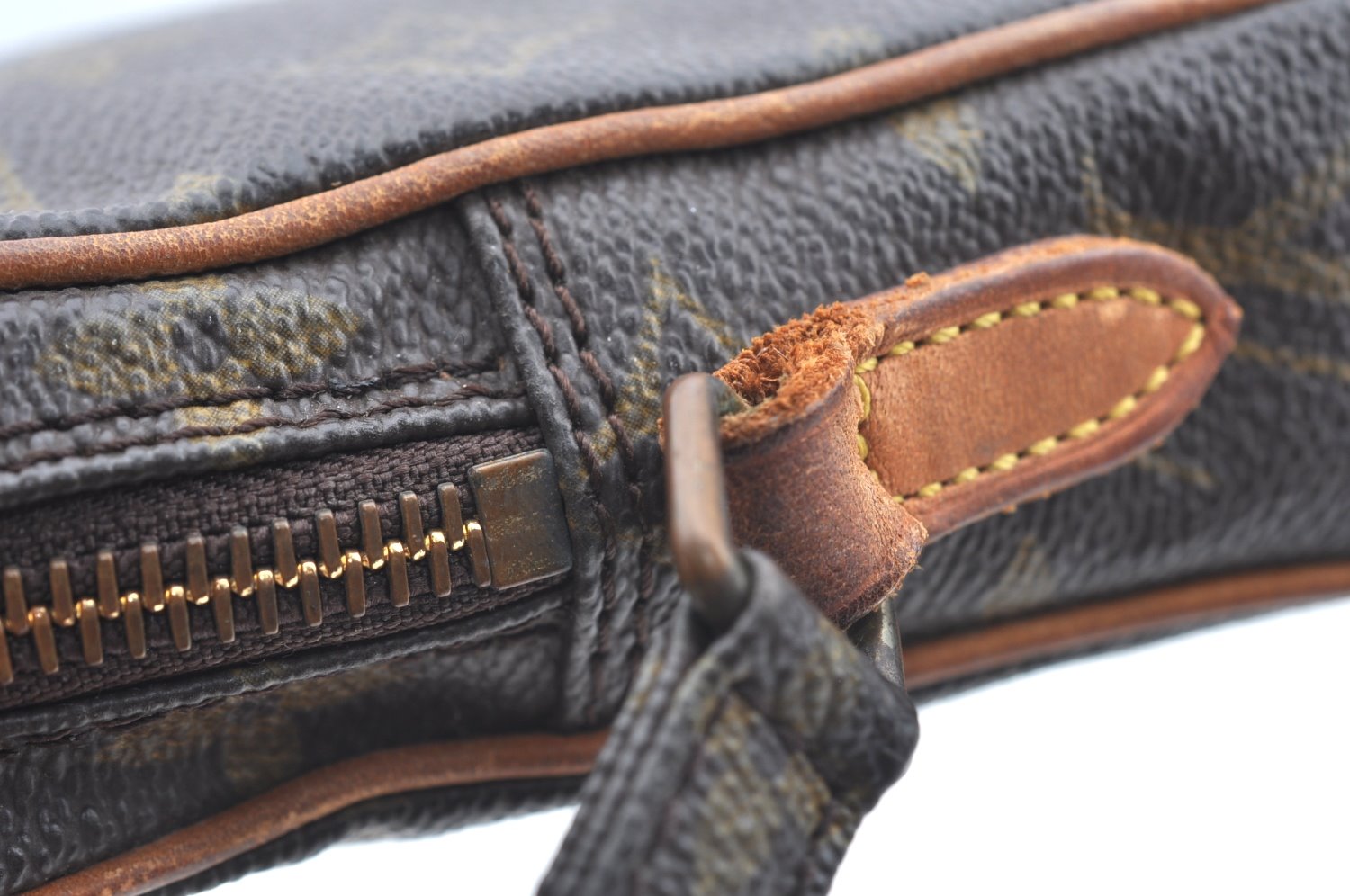 Auth Louis Vuitton Monogram Mini Poche Danube Shoulder Cross Bag M45268 LV K5665