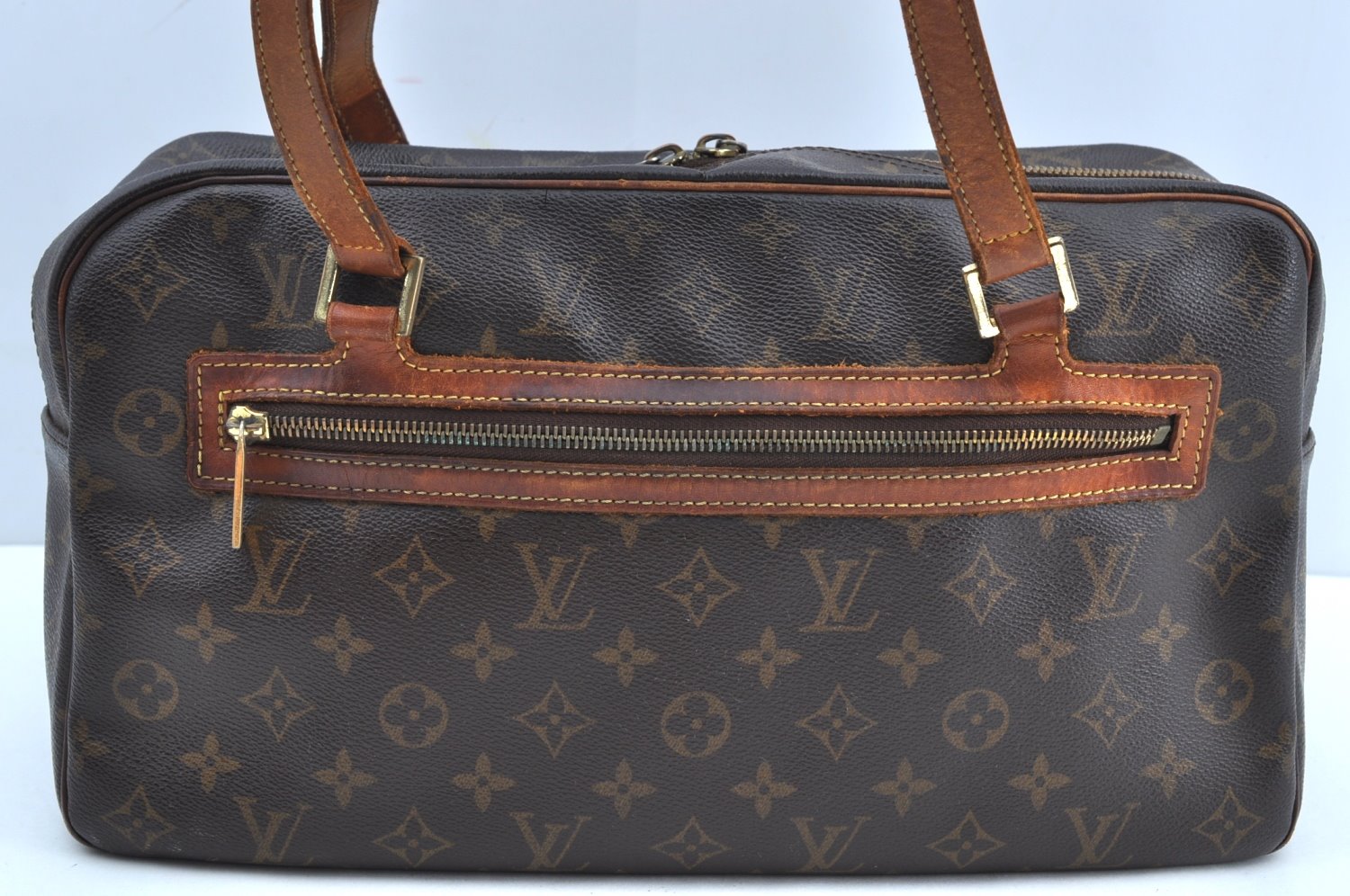Authentic Louis Vuitton Monogram Cite GM Shoulder Bag M51181 LV Junk K5675