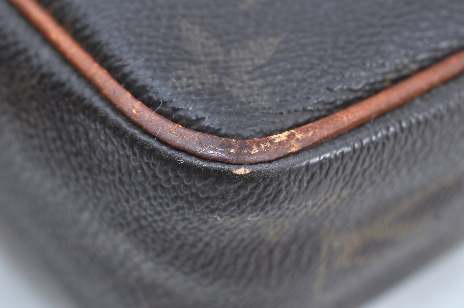 Authentic Louis Vuitton Monogram Compiegne 23 Clutch Hand Bag M51847 LV K5685