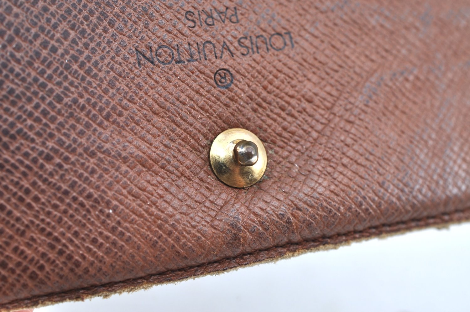 Authentic Louis Vuitton Monogram M61652 Porte Monnaie Billet Carte Credit K5698