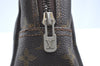Auth Louis Vuitton Monogram Trousse Toilette 28 Clutch Hand Bag M47522 LV K5703