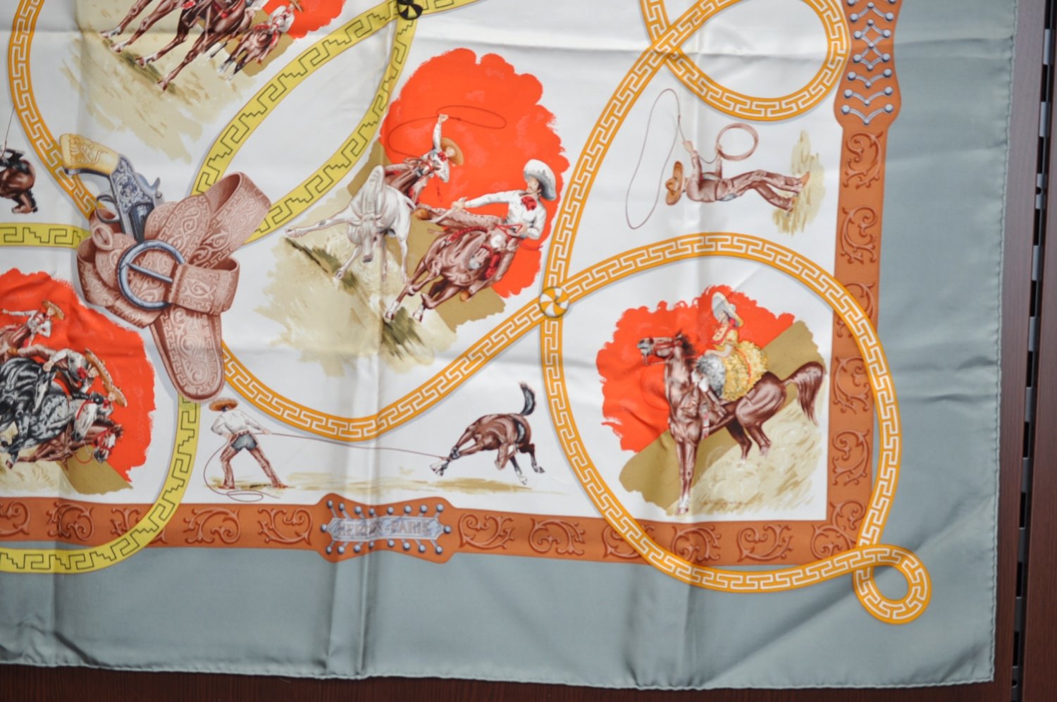 Authentic HERMES Carre 90 Scarf 