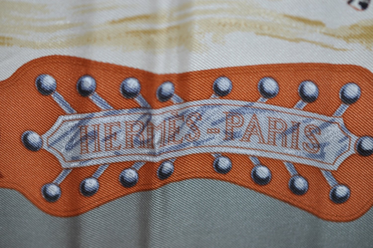 Authentic HERMES Carre 90 Scarf 