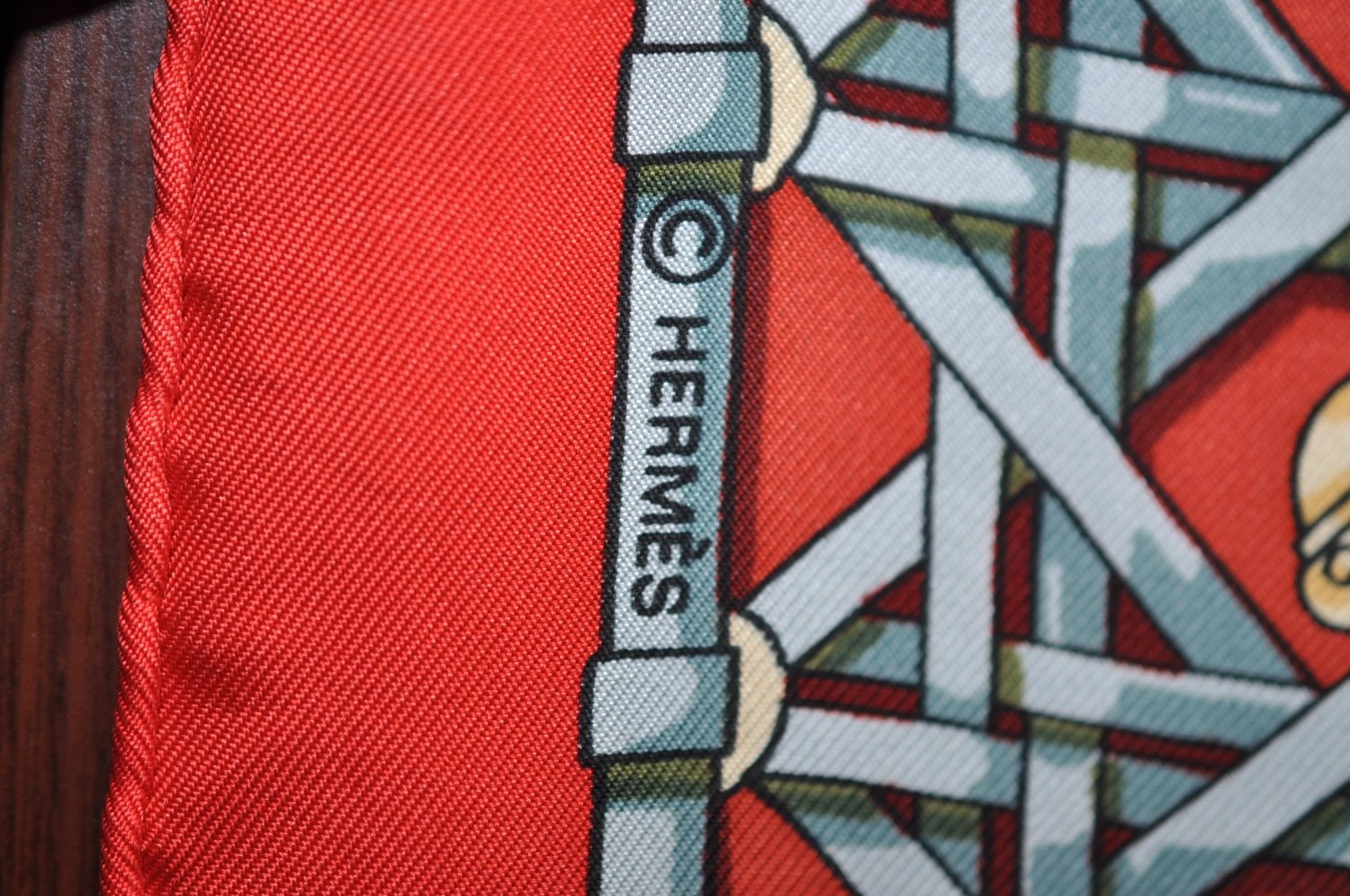 Authentic HERMES Carre 90 Scarf 