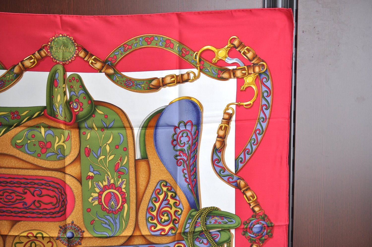 Authentic HERMES Carre 90 Scarf 