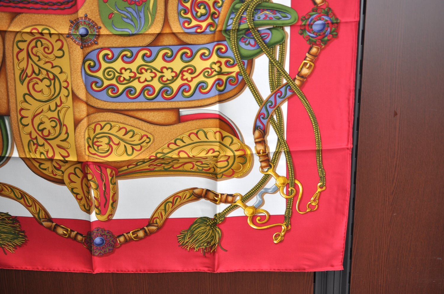 Authentic HERMES Carre 90 Scarf 