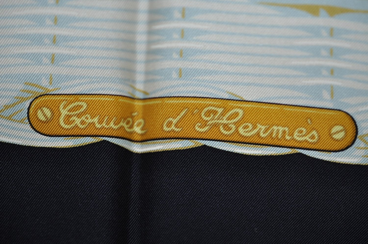 Authentic HERMES Carre 90 Scarf 