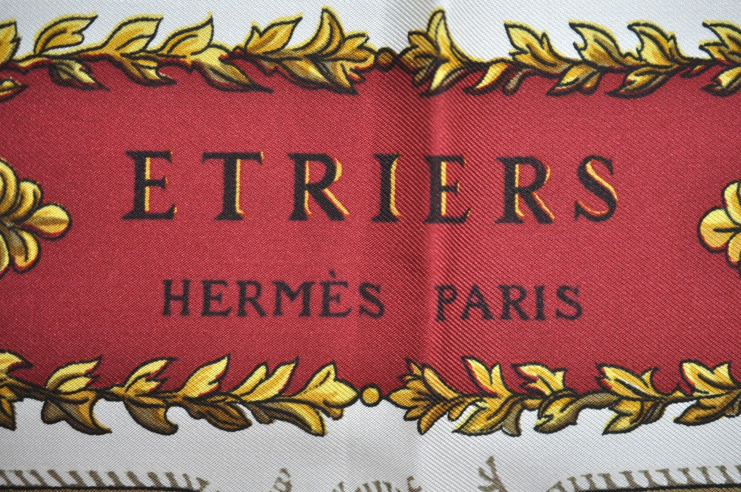 Authentic HERMES Carre 90 Scarf 