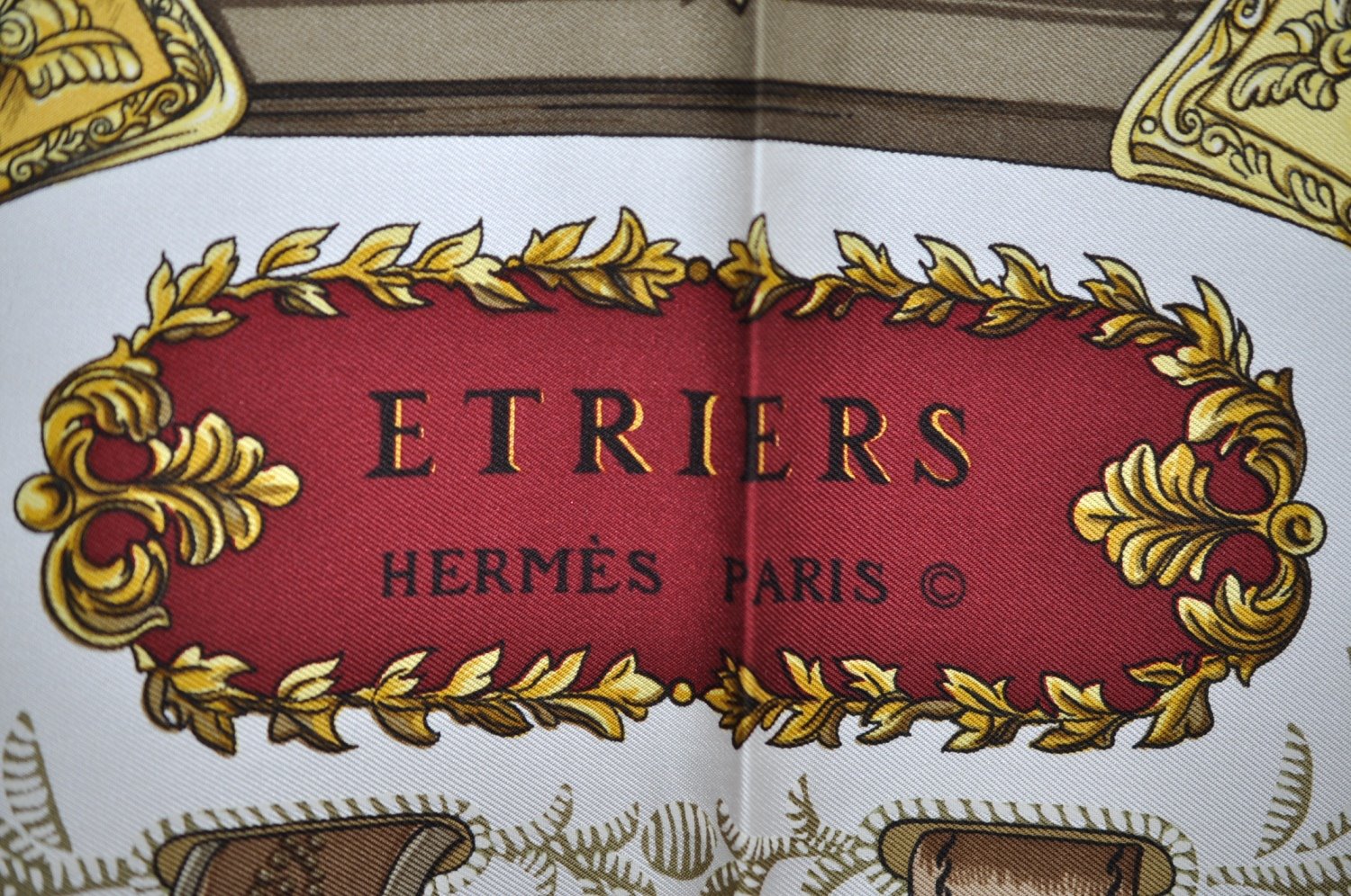 Authentic HERMES Carre 90 Scarf 