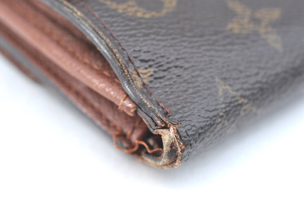 Authentic Louis Vuitton Monogram M61652 Porte Monnaie Billet Carte Credit K5747