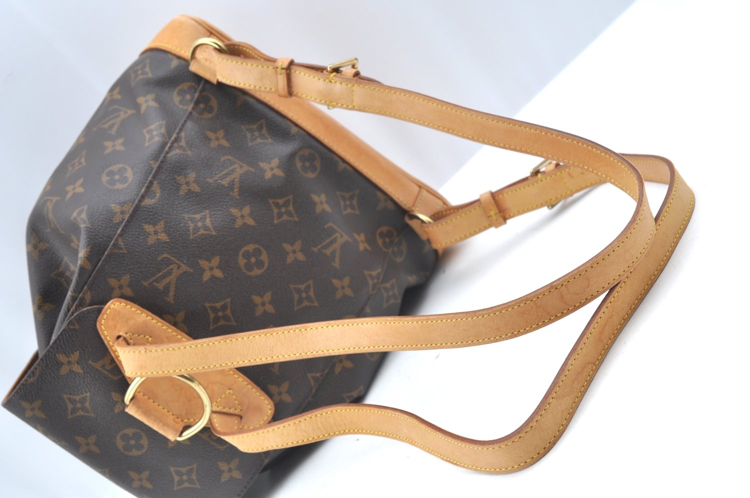 Authentic Louis Vuitton Monogram Montsouris MM Backpack M51136 LV K5754