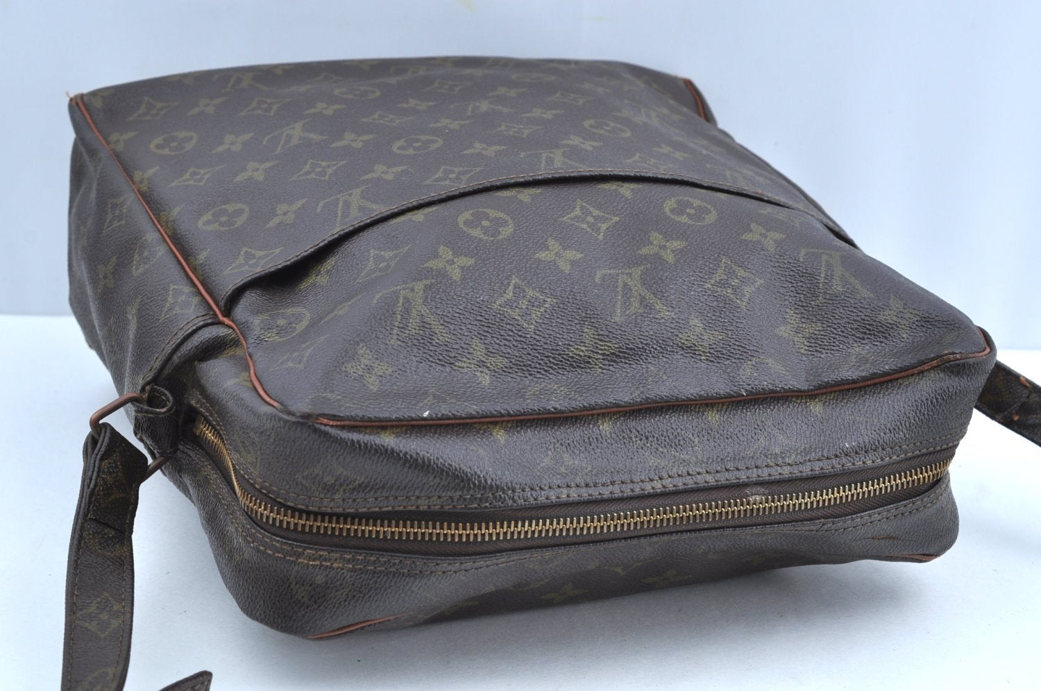 Authentic Louis Vuitton Monogram Marceau Shoulder Cross Bag M40264 LV Junk K5755