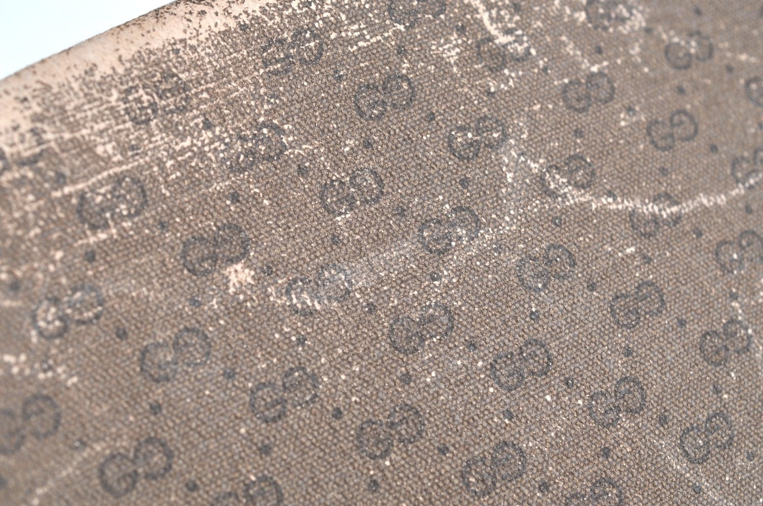 Authentic GUCCI Micro GG PVC Leather Clutch Hand Bag Purse Brown Junk K5760