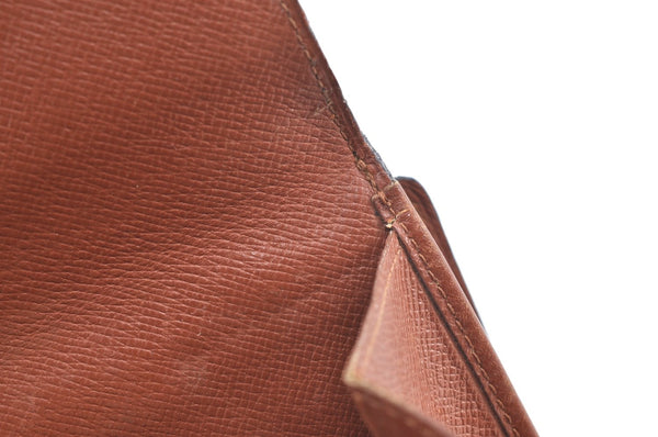Authentic Louis Vuitton Monogram M61652 Porte Monnaie Billet Carte Credit K5762