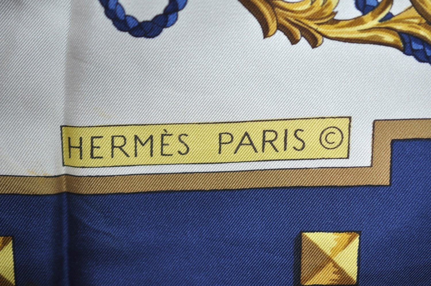 Authentic HERMES Carre 90 Scarf 