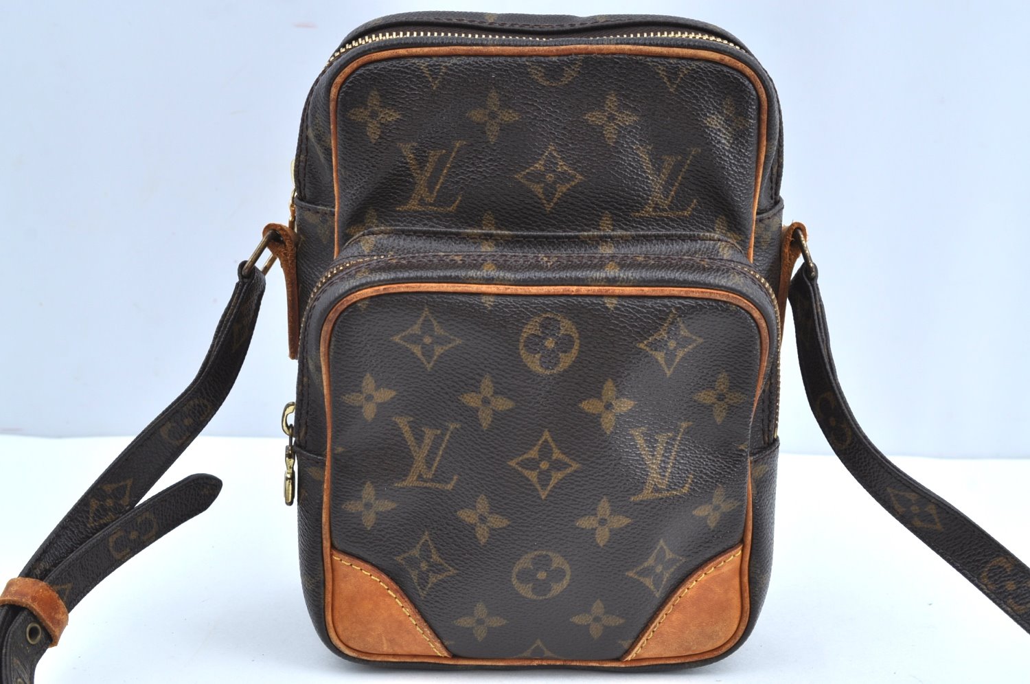 Authentic Louis Vuitton Monogram Amazone Shoulder Cross Body Bag M45236 LV K5769