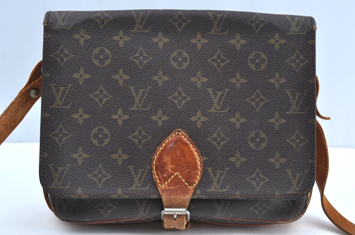 Auth Louis Vuitton Monogram Cartouchiere GM Shoulder Cross Bag Old Model K5771