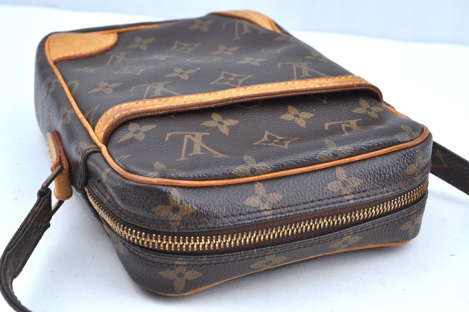 Authentic Louis Vuitton Monogram Danube Shoulder Cross Body Bag M45266 LV K5773