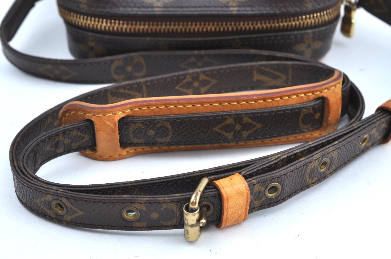 Authentic Louis Vuitton Monogram Danube Shoulder Cross Body Bag M45266 LV K5773