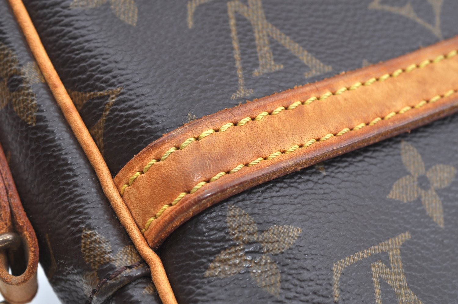 Authentic Louis Vuitton Monogram Danube Shoulder Cross Body Bag M45266 LV K5773