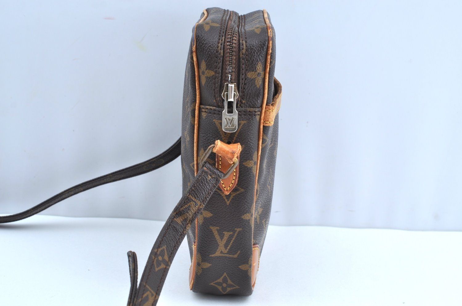 Authentic Louis Vuitton Monogram Danube Shoulder Cross Body Bag M45266 LV K5782