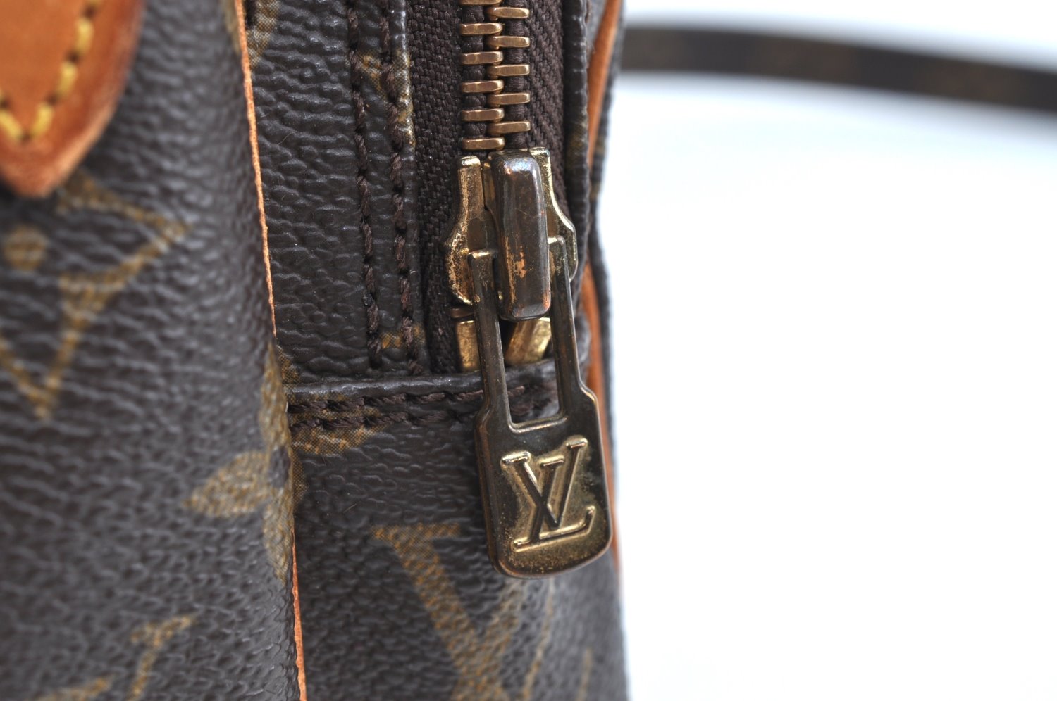 Auth Louis Vuitton Monogram Amazone Shoulder Cross Body Bag M45236 LV Junk K5794