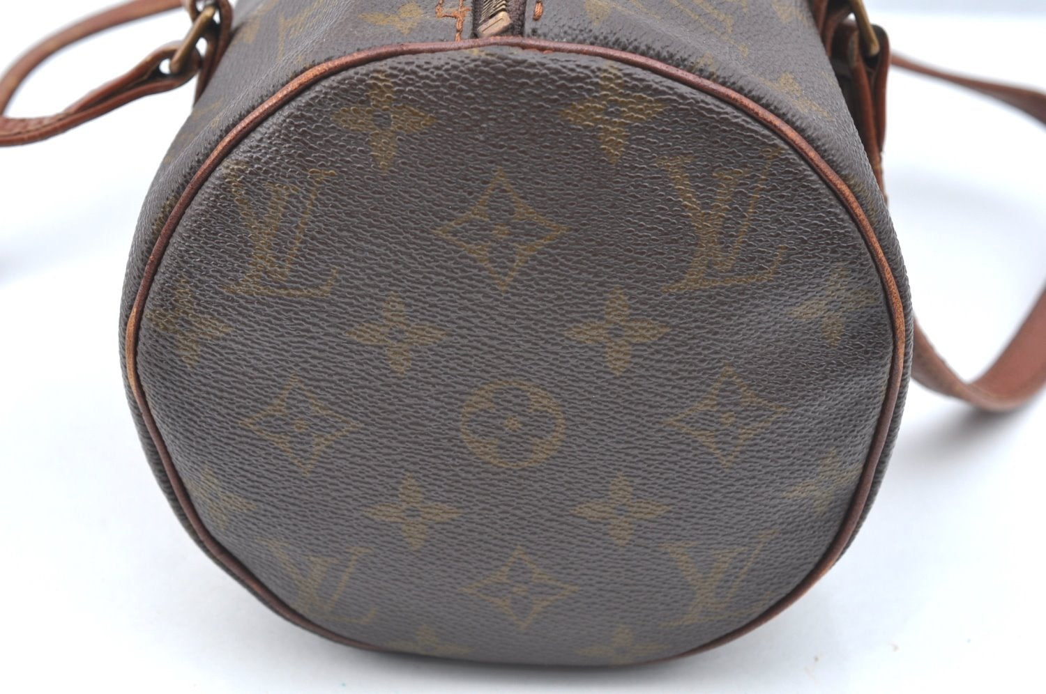 Authentic Louis Vuitton Monogram Papillon 30 Hand Bag Old Model LV K5796