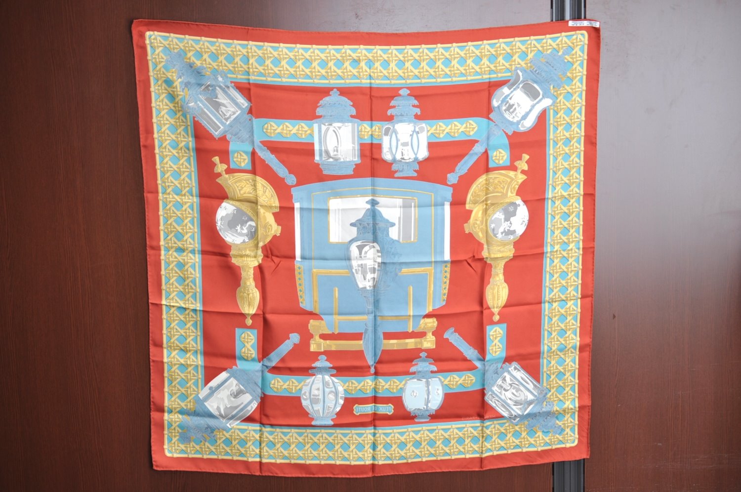 Authentic HERMES Carre 90 Scarf 