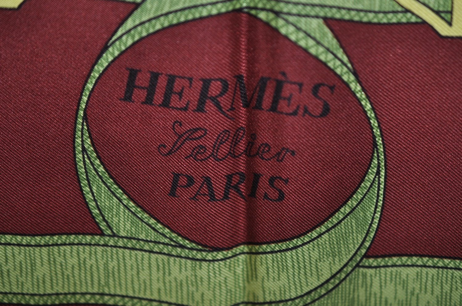 Authentic HERMES Carre 90 Scarf 