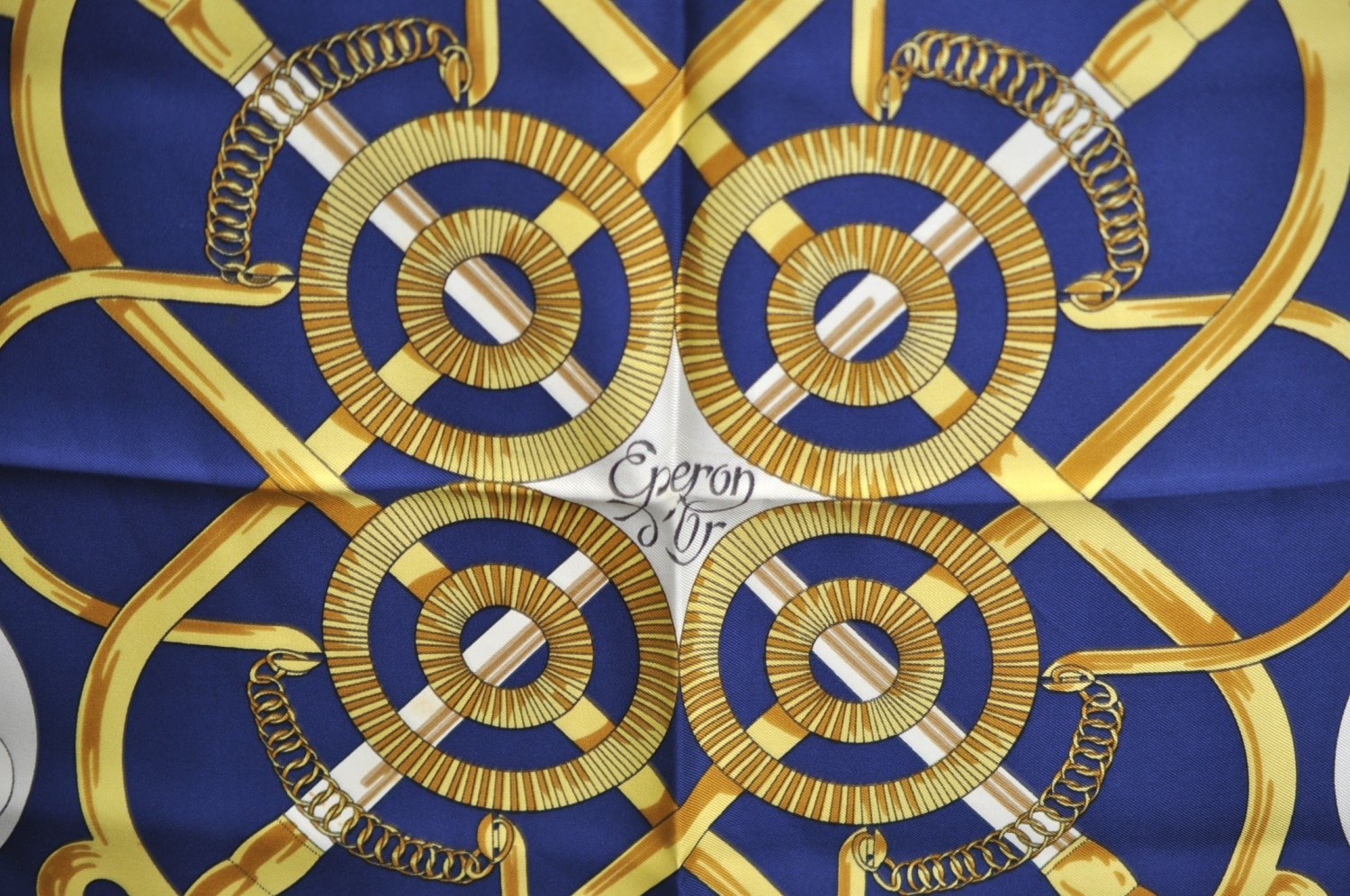 Authentic HERMES Carre 90 Scarf 