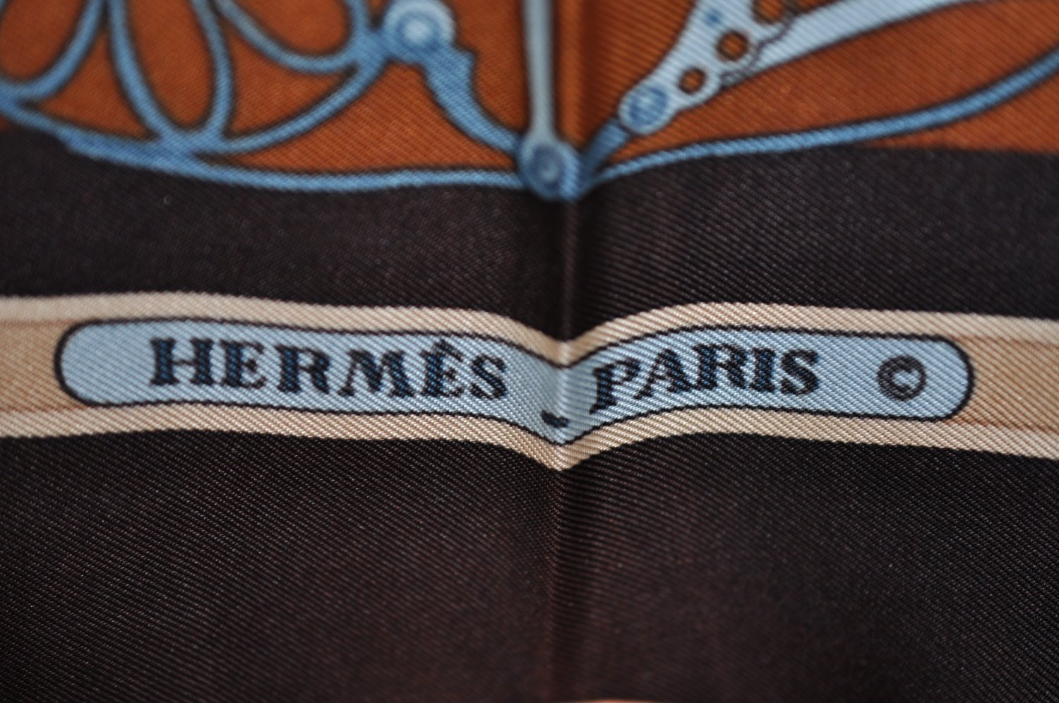 Authentic HERMES Carre 90 Scarf 