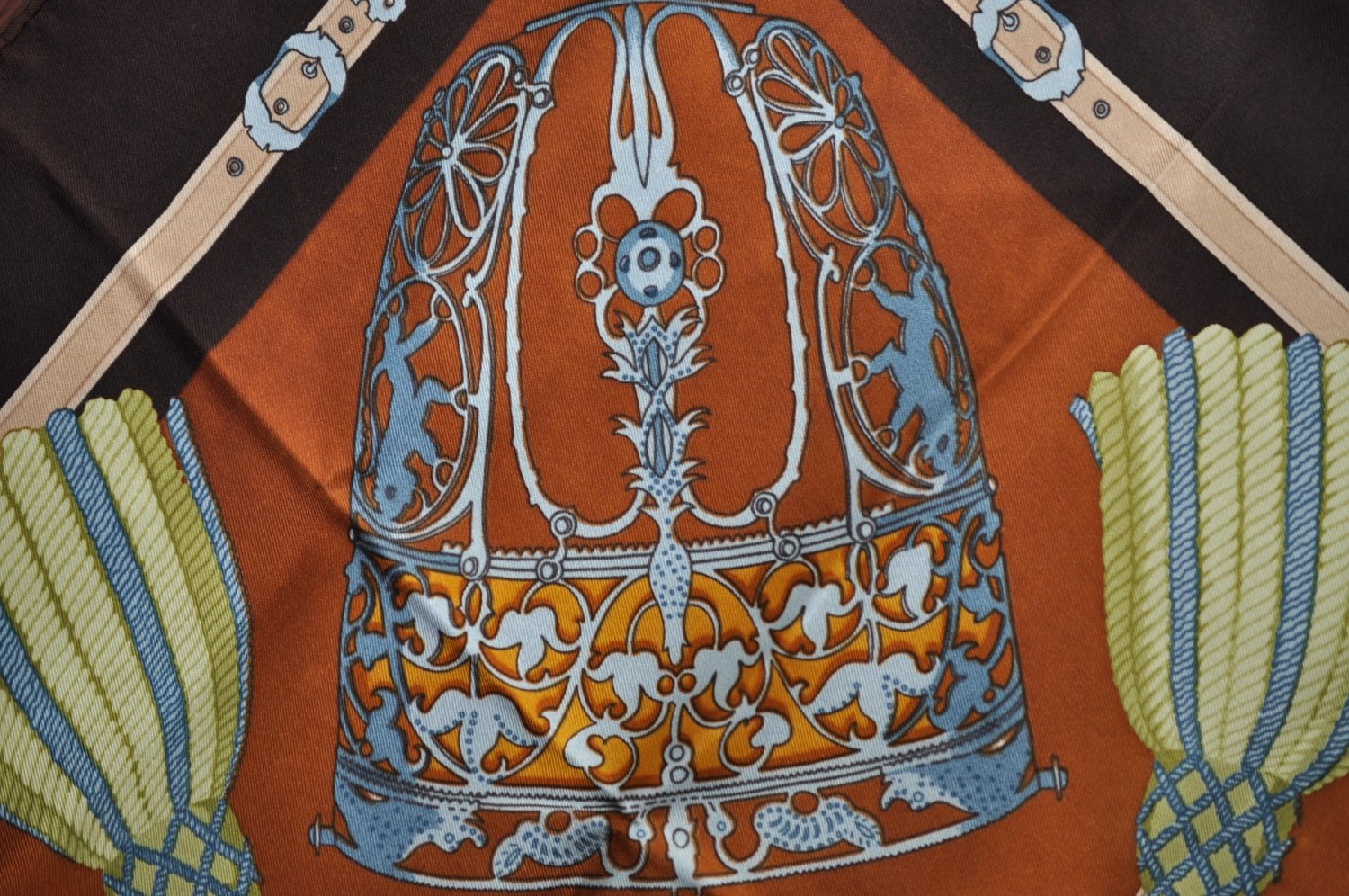 Authentic HERMES Carre 90 Scarf 