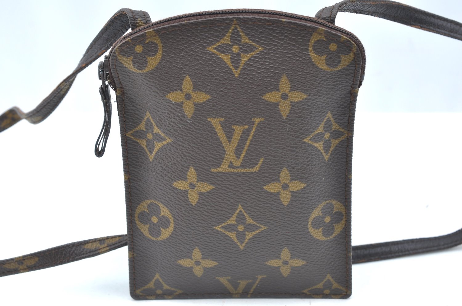 Authentic Louis Vuitton Monogram Pochette Secret M45484 Shoulder Bag Pouch K5835
