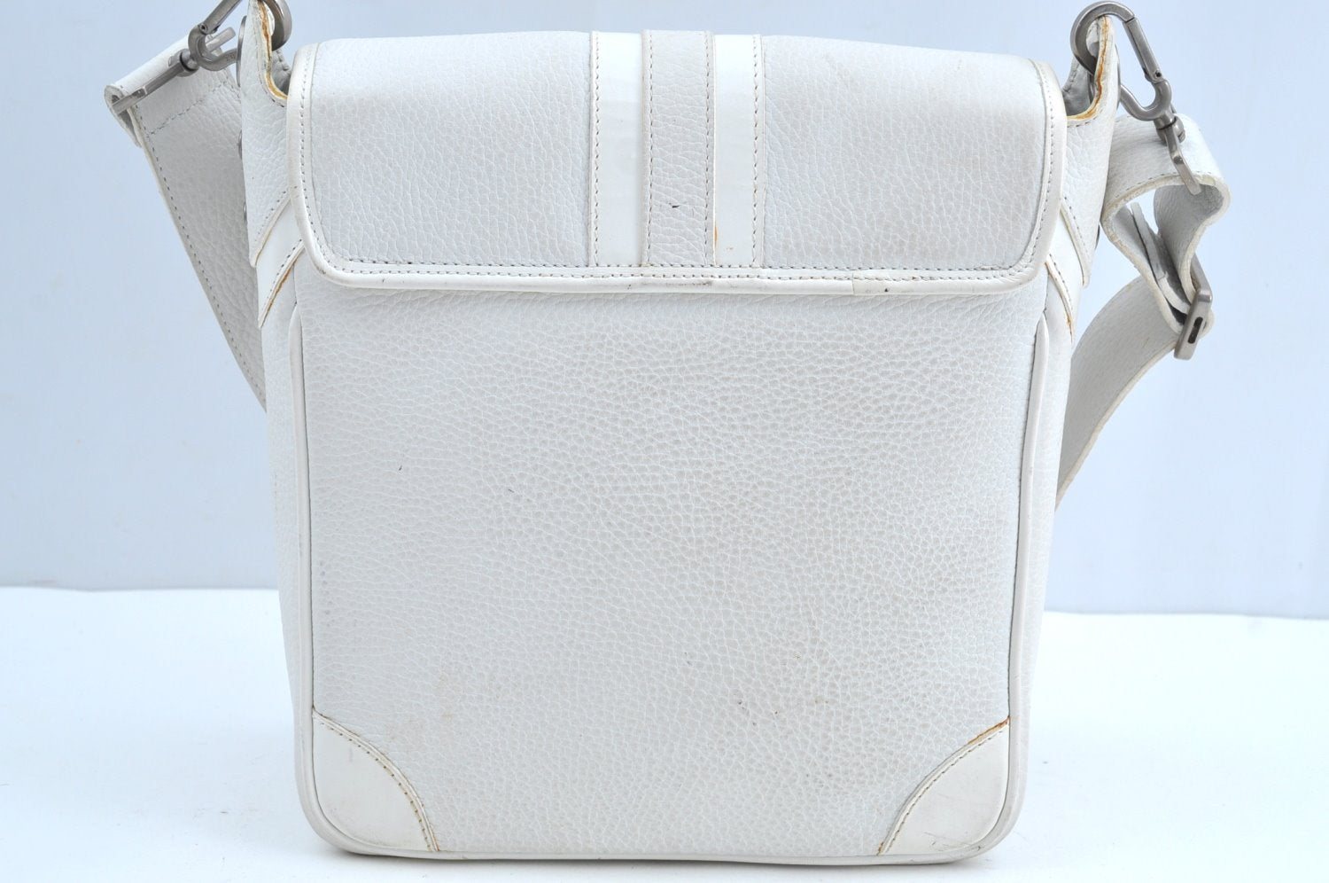 Authentic BURBERRY Vintage Leather Shoulder Bag Purse White K5837