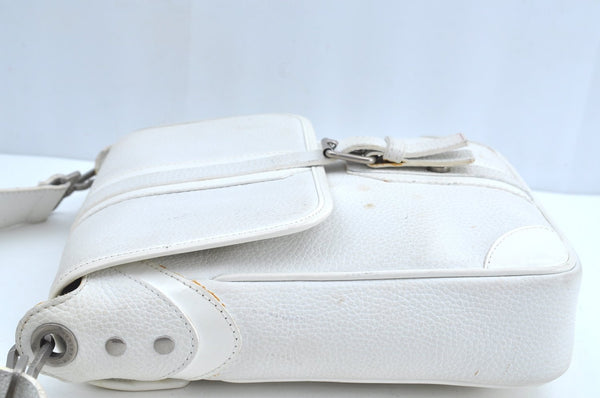 Authentic BURBERRY Vintage Leather Shoulder Bag Purse White K5837