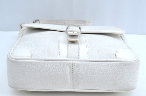 Authentic BURBERRY Vintage Leather Shoulder Bag Purse White K5837