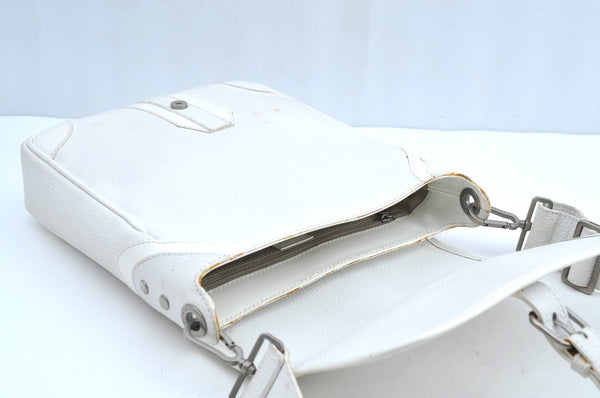 Authentic BURBERRY Vintage Leather Shoulder Bag Purse White K5837